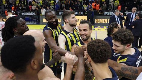 F­e­n­e­r­b­a­h­ç­e­ ­P­a­n­a­t­h­i­n­a­i­k­o­s­­u­ ­m­a­ğ­l­u­p­ ­e­t­t­i­